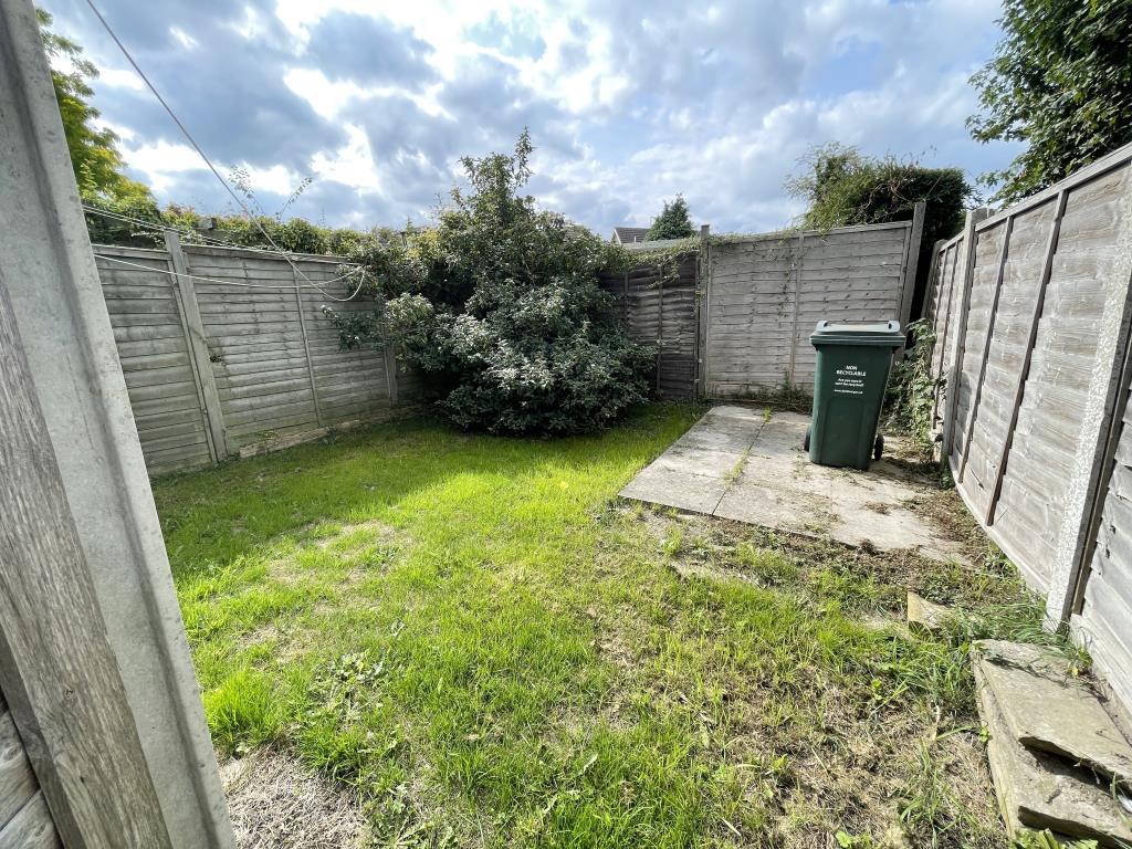 Lot: 134 - VACANT STUDIO FLAT FOR INVESTMENT - 